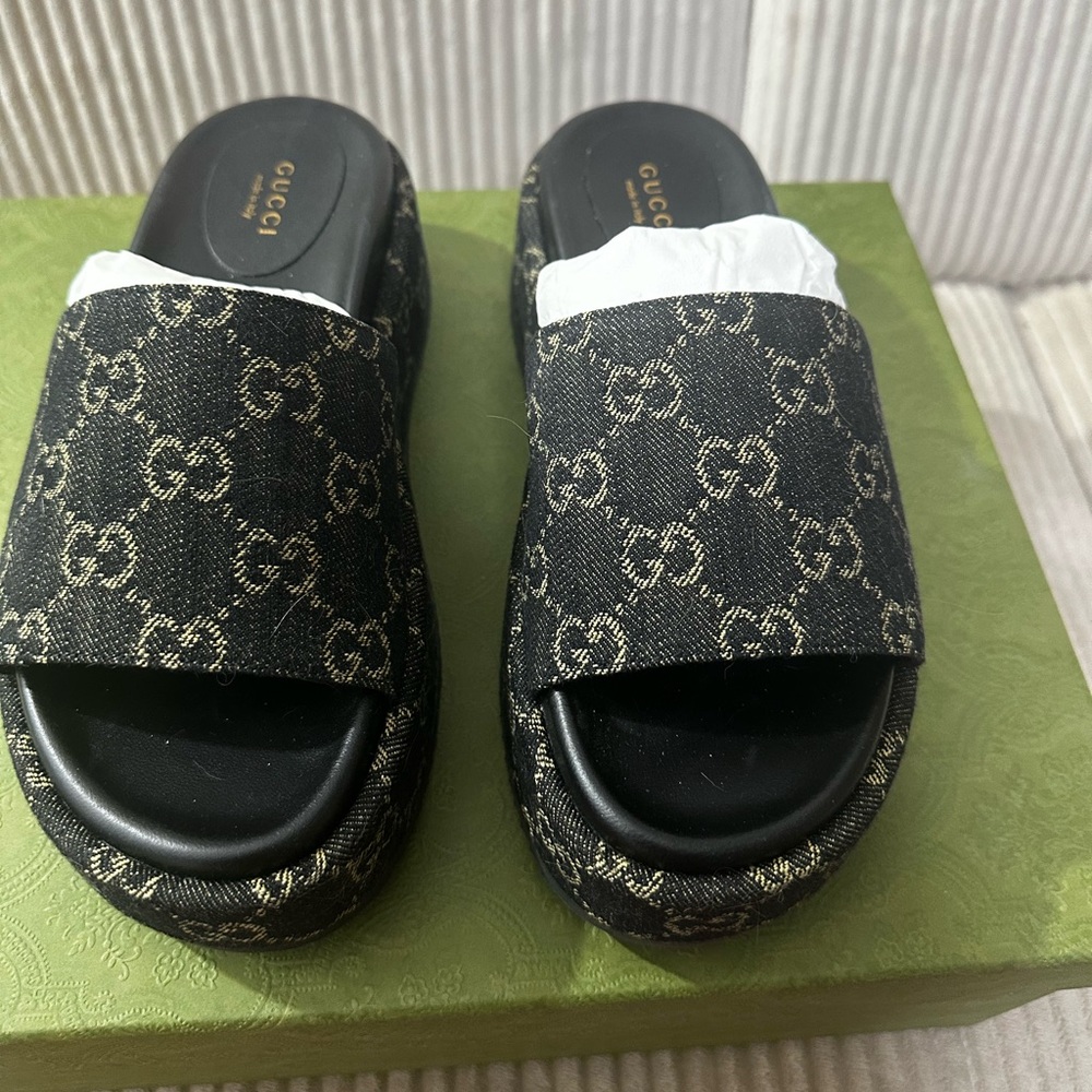 Gucci Black and Gold Patterned Slides - Picture 3 of 7